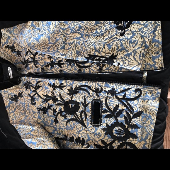 Elegant, vintage evening/smoking jacket. Nadia Kemp chic and unique - Picture 5 of 5